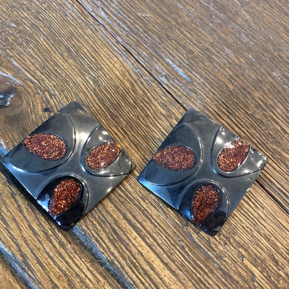 vintage metallic costume jewelry earrings